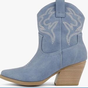 NWT: Women Western Bootie Pointe Toe with Low Heel  - In Blue Denim Nubuck - 11